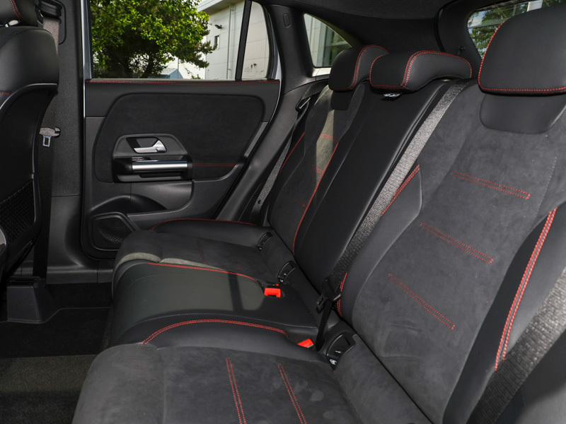 Mercedes-Benz GLA Class Gla 250E Amg Line Executive Silver #6