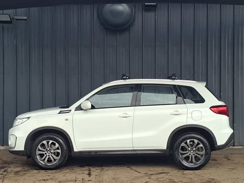Suzuki Vitara 1.0 Boosterjet Sz4 KM19HEV White #4