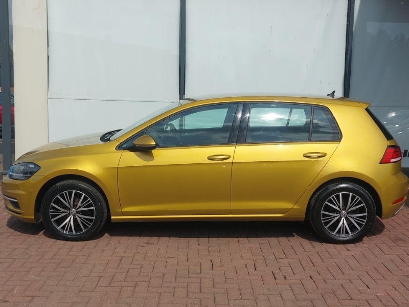 Volkswagen Golf 1.0 Tsi 110 Se Dsg ND18HWK Yellow #4