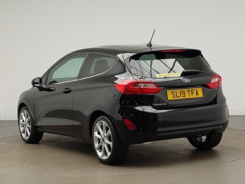 Ford Fiesta 1.0 Ecoboost Titanium SL19TFA Black #2