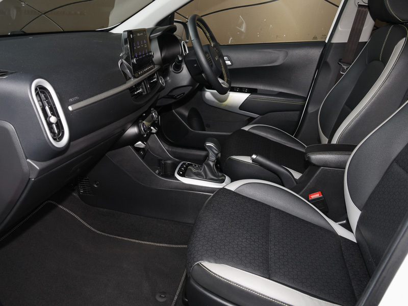 Kia Picanto 1.0 X-line S SJ73OYH White #5