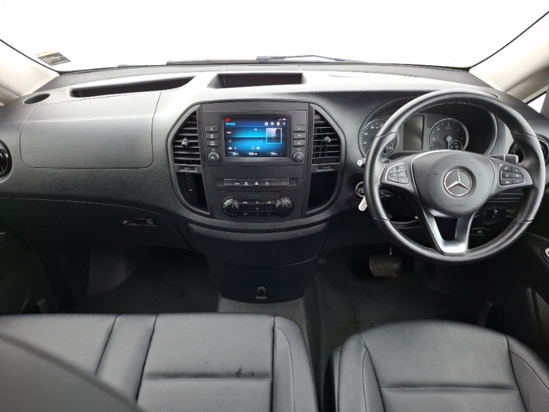 Mercedes-Benz Vito 114 Cdi Pro 9-Seater 9G-tronic KN24YNY Black #3
