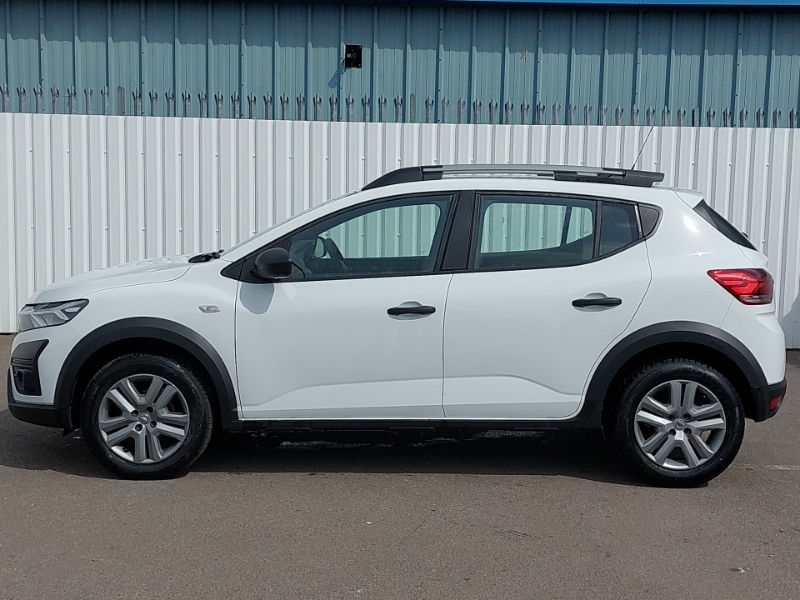 Dacia Sandero Stepway 1.0 Tce Essential SY22VFK White #4