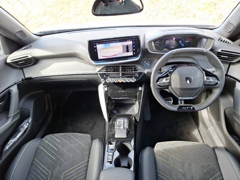 Peugeot 2008 1.2 Puretech 130 Gt Premium Eat8 SD26LRO Grey #3
