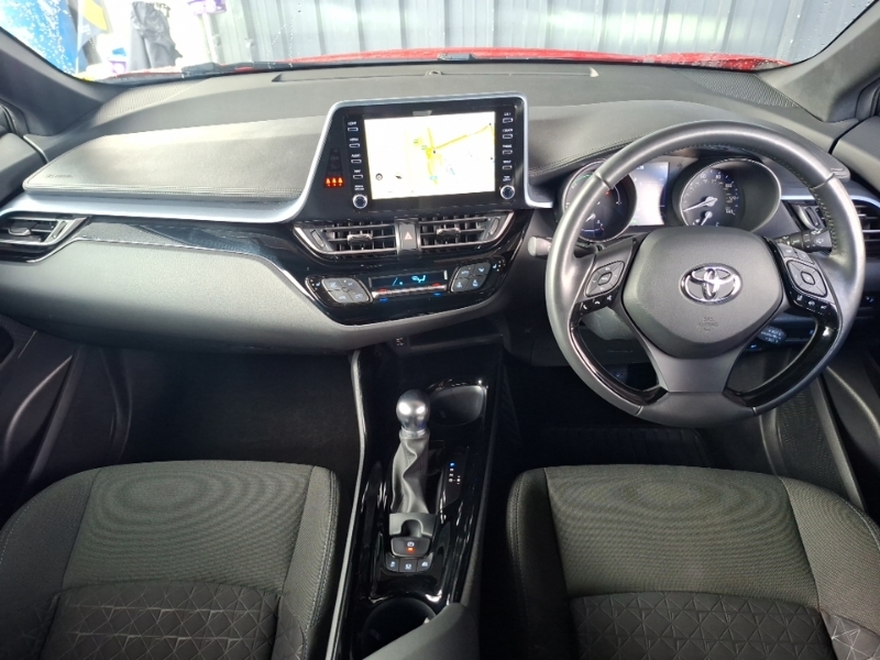 Toyota C-Hr 2.0 Hybrid Design Cvt SC70HMH Red #3