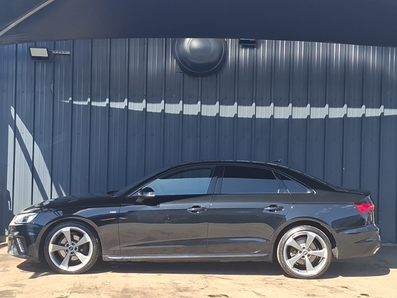Audi A4 35 Tdi Black Edition S Tronic PN20JFO Black #4