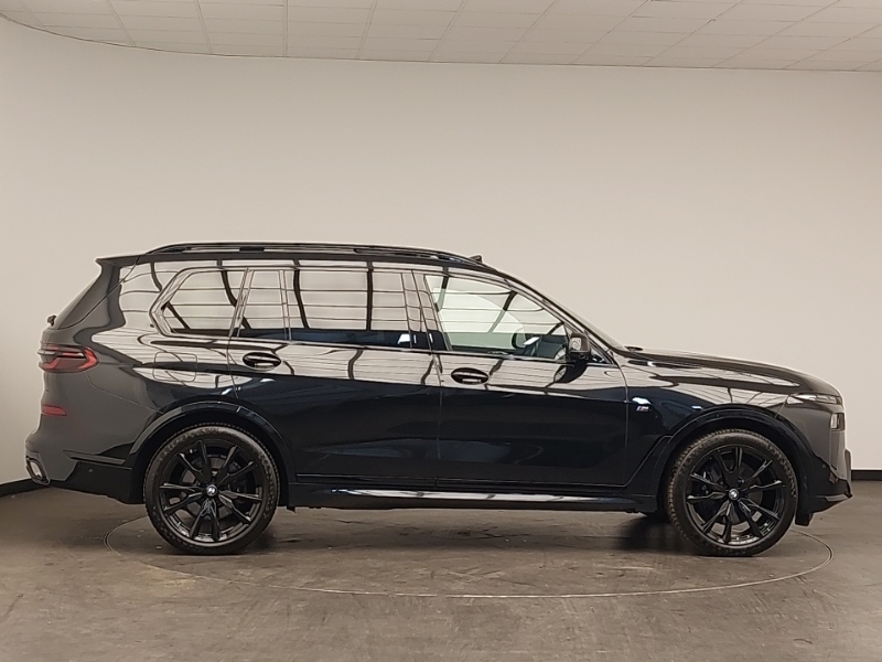 BMW X7 Xdrive40d Mht M Sport Step Black #3