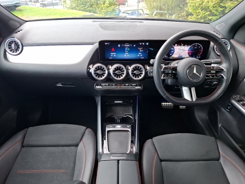 Mercedes-Benz GLA Class Gla 220D 4Matic Amg Line Premium Plus KN25VGL Black #3