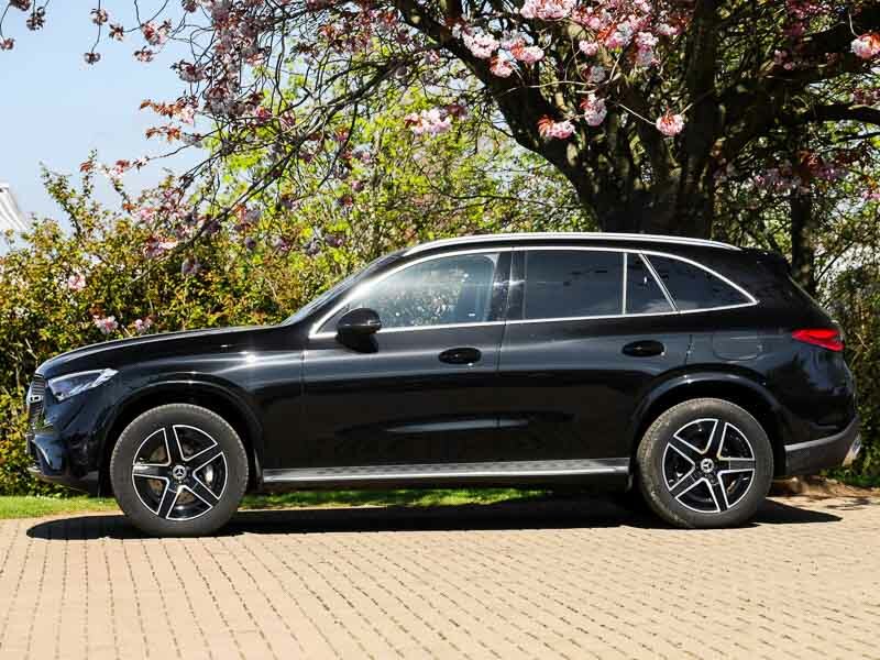 Mercedes-Benz GLC Class Glc 300E 4Matic Amg Line 9G-tronic KP75GTY Black #4