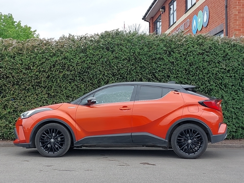 Toyota C-Hr 2.0 Hybrid Orange Edition Cvt SE21EUU Orange #4