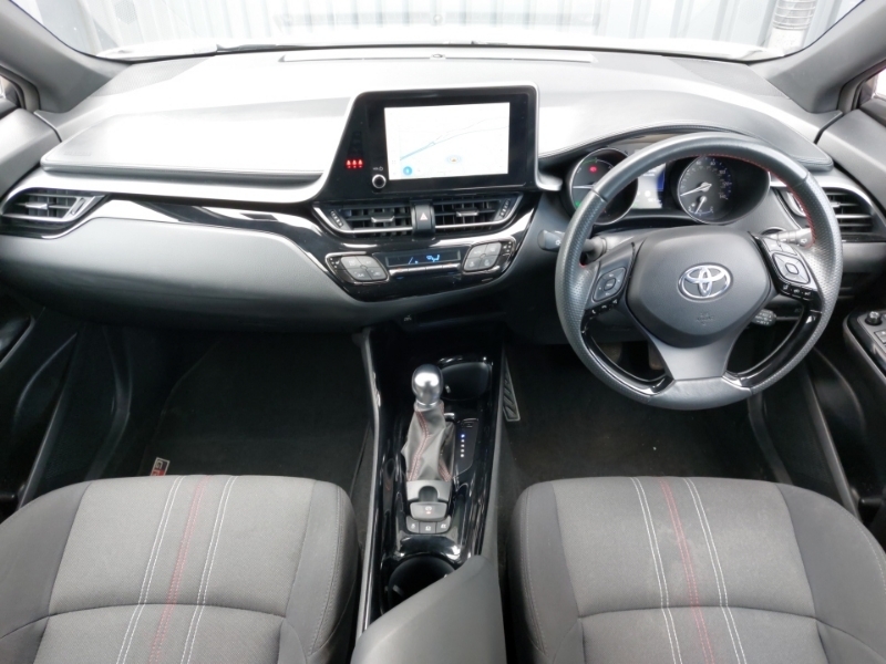 Toyota C-Hr 1.8 Hybrid Gr Sport Cvt YGZ6977 White #3