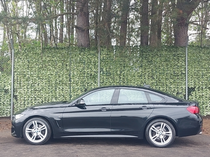 BMW 4 Series 420D 190 M Sport Professional Media Black #4