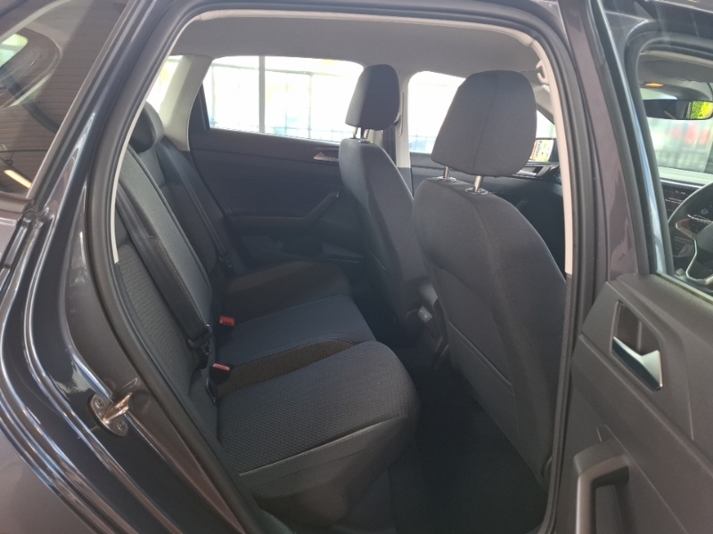 Volkswagen Polo 1.0 Life SD73XLT Grey #6