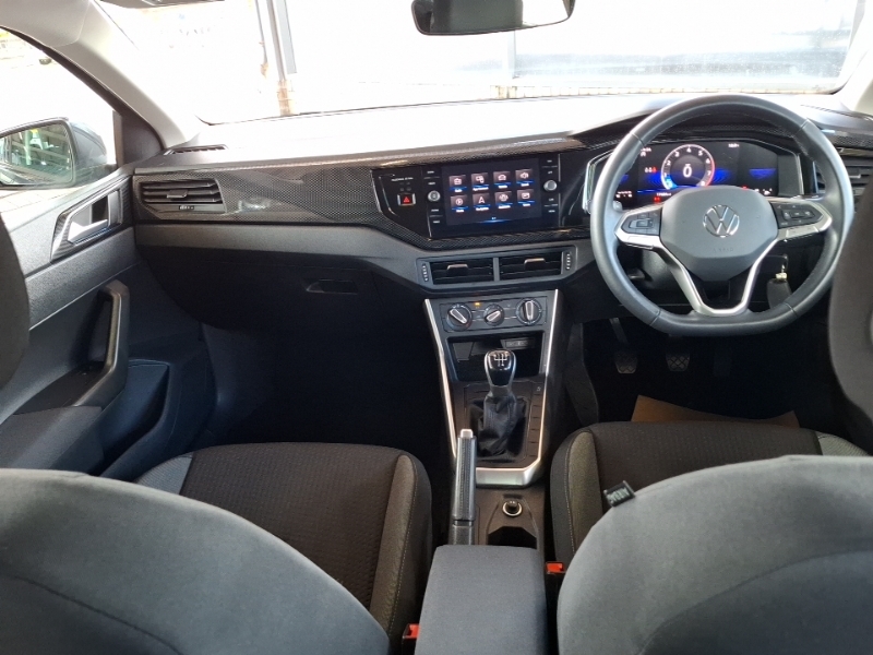 Volkswagen Polo 1.0 Life SD73XLT Grey #3