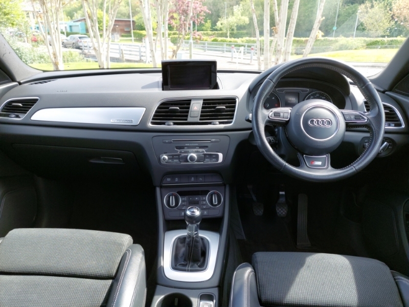 Audi Q3 2.0 Tdi Quattro S Line Edition SG17JDS Grey #3
