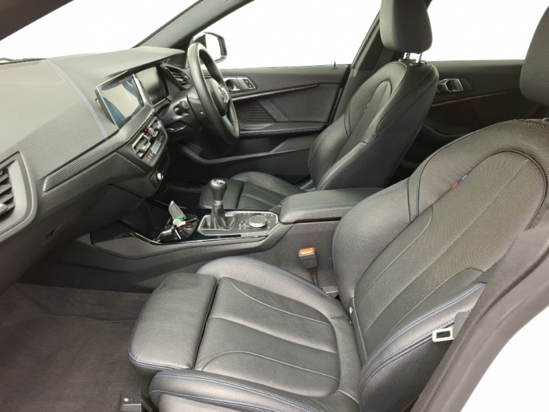 BMW 2 Series 218I M Sport White #5