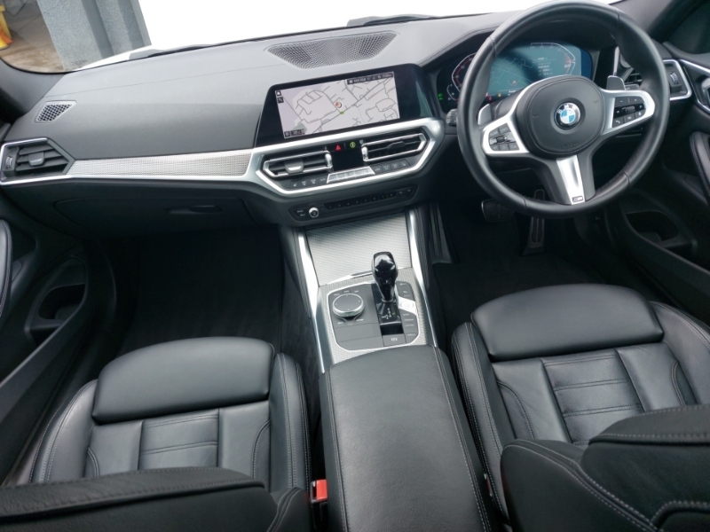 BMW 4 Series 420I M Sport Step GX22KOA White #3