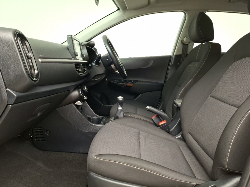 Kia Picanto 1.25 3 YT69XKX White #5