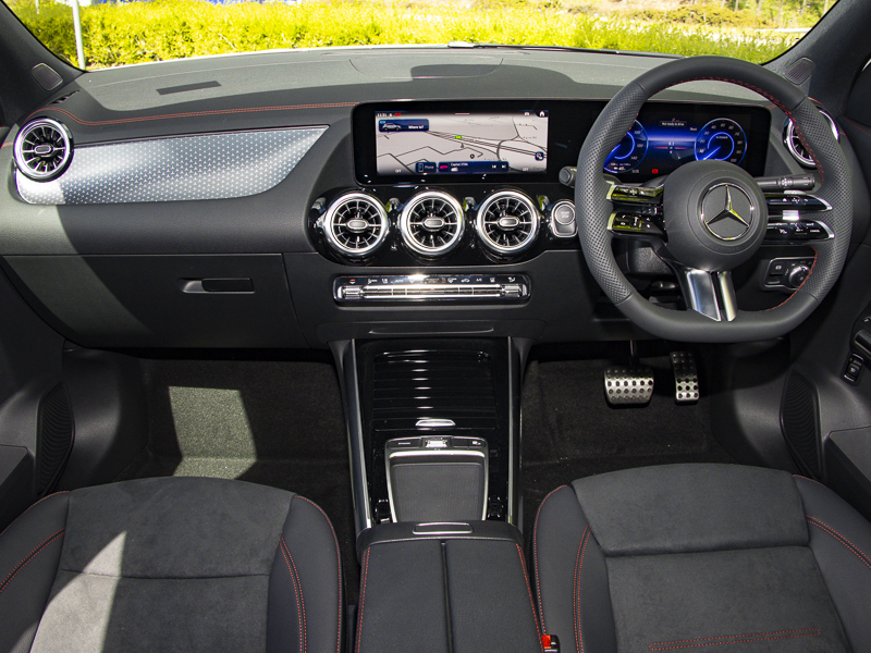 Mercedes-Benz EQA Eqa 250 140Kw Urban Edition 70.5Kwh White #5