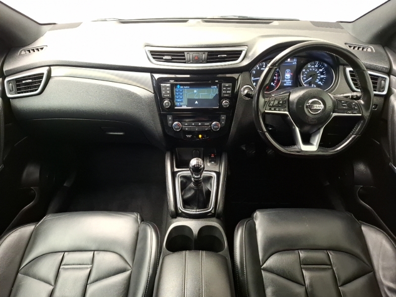 Nissan Qashqai 1.3 Dig-t Tekna BG68PZV White #3