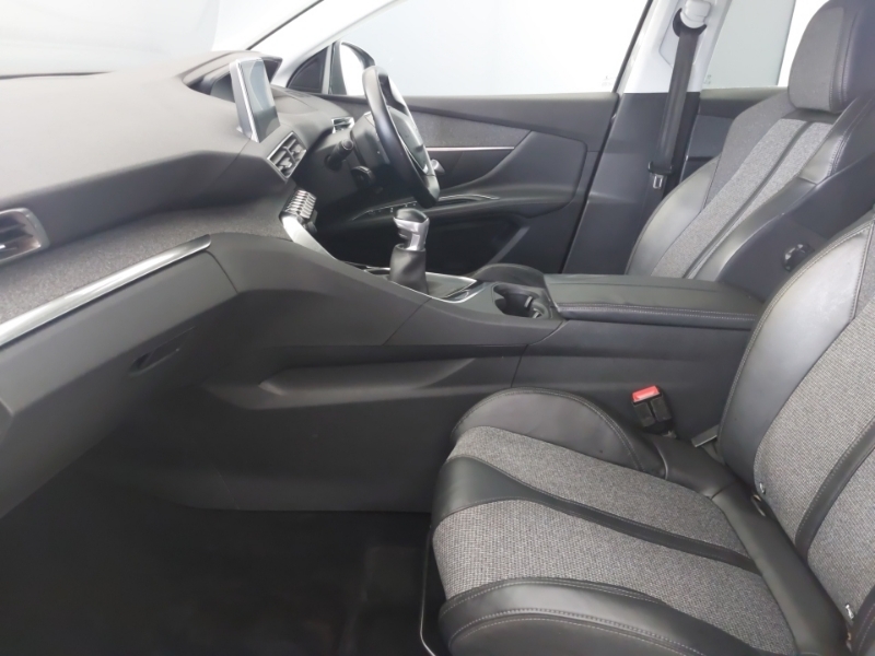 Peugeot 3008 1.6 Bluehdi 120 Allure KV67NWD Grey #5