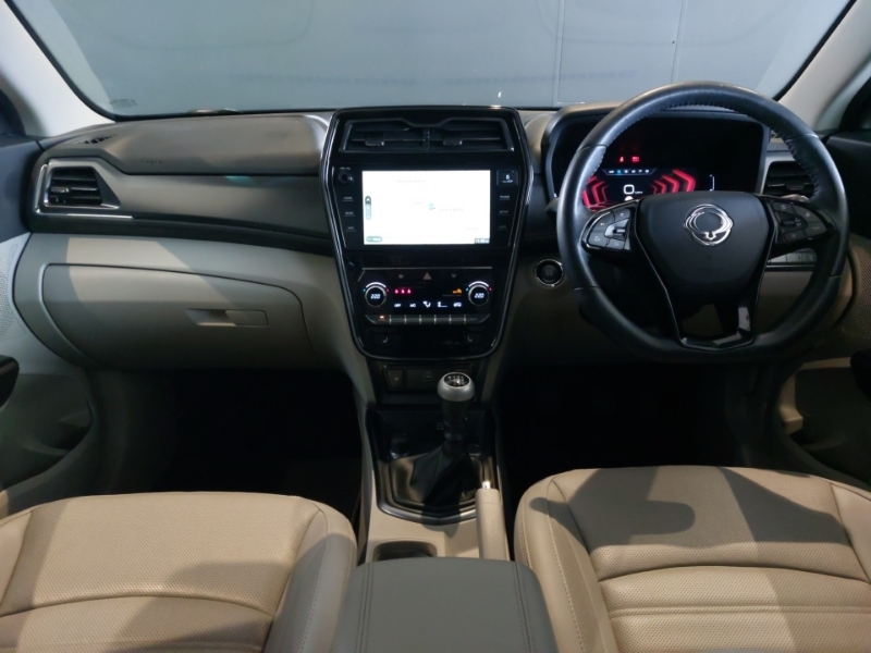 SsangYong Tivoli 1.5P Ultimate YY72AFV Blue #3