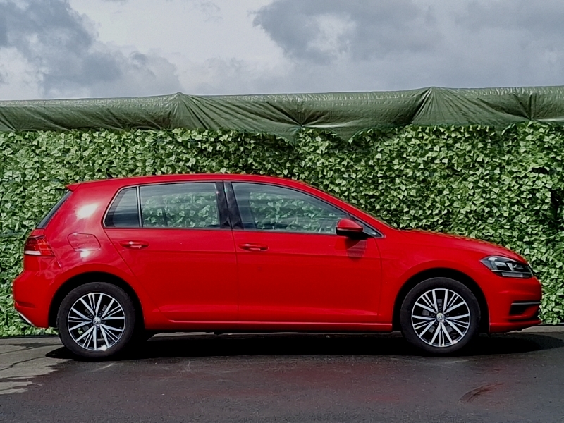 Volkswagen Golf 1.4 Tsi Se Nav SG67CFF Red #3
