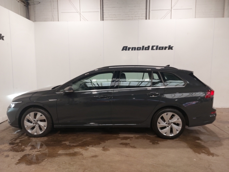 Volkswagen Golf 1.5 Tsi 150 Style YH21NMT Grey #4