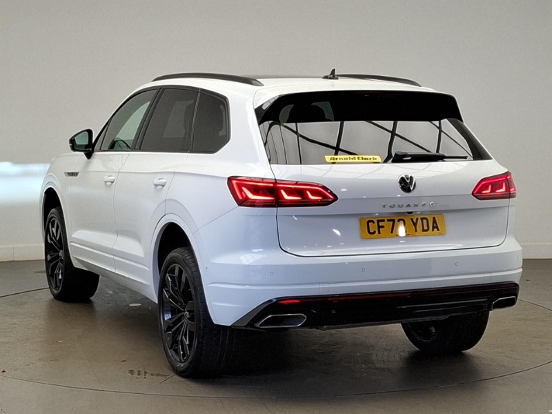 Volkswagen Touareg 3.0 V6 Tdi 4Motion Black Edition Tip CF72YDA White #2