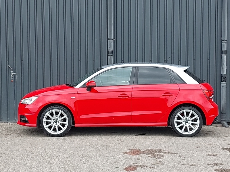 Audi A1 1.0 Tfsi Black Edition Nav SD68EZZ Red #4