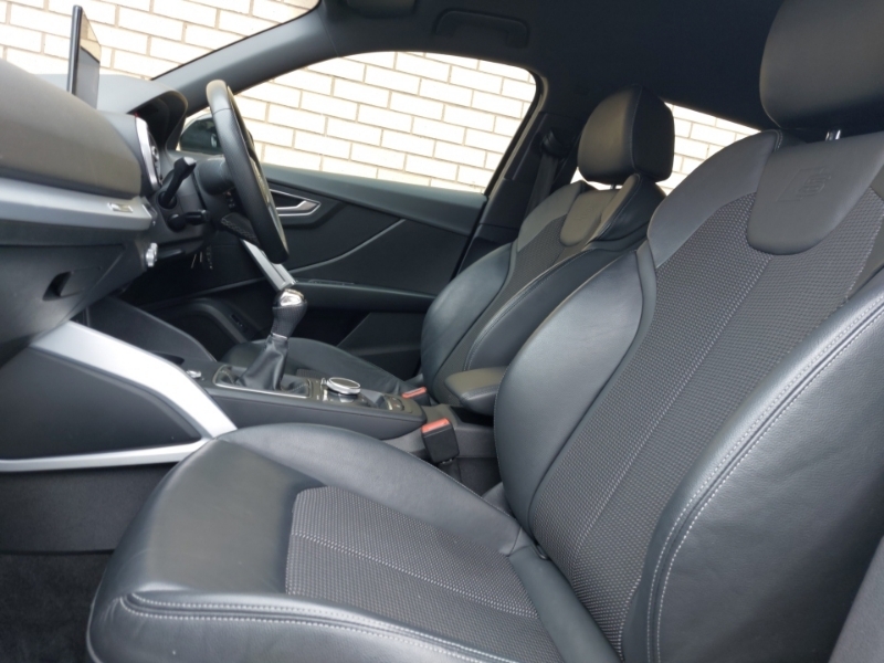 Audi Q2 30 Tfsi S Line CV21TUJ Black #5
