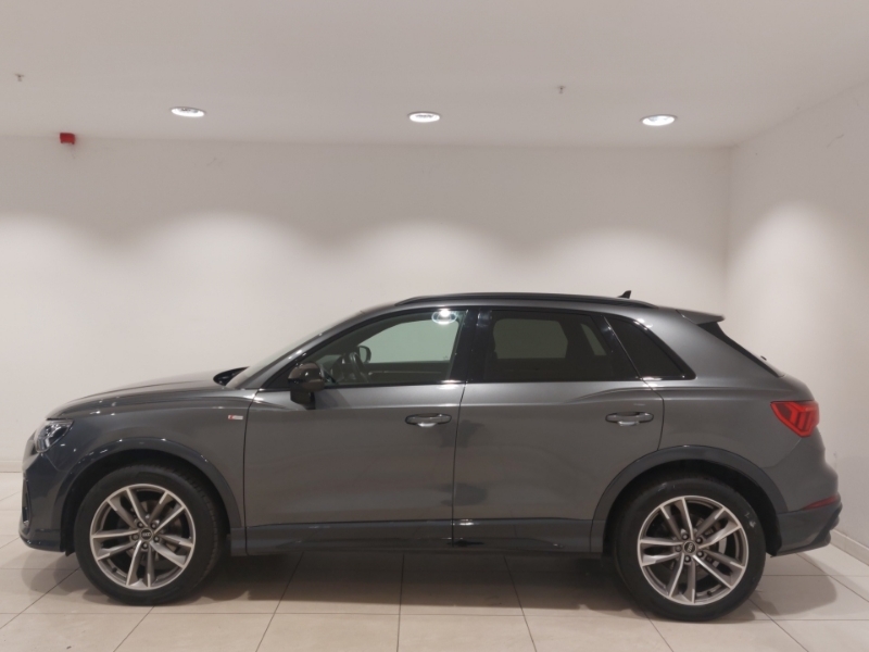 Audi Q3 35 Tfsi Black Edition SG71YFS Grey #4