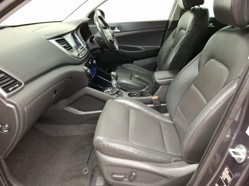 Hyundai Tucson 1.7 Crdi Blue Drive Sport Edition 2Wd EX67BCE Grey #5
