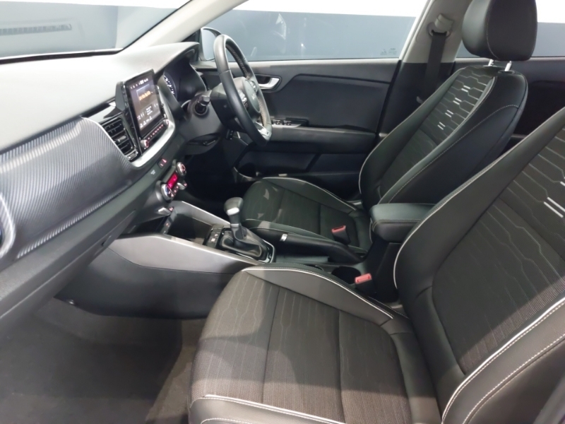 Kia Stonic 1.0T Gdi 48V Gt-line Dct YH23EFC White #5