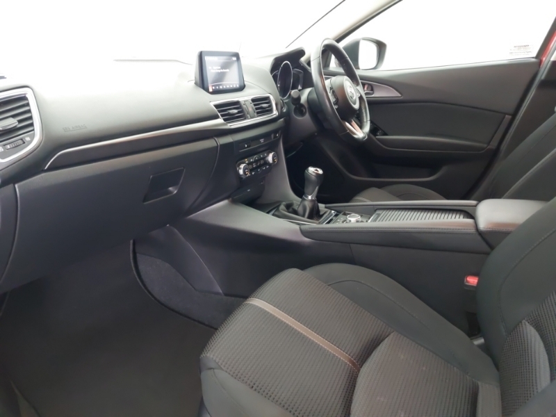 Mazda 3 2.0 Sport Nav Red #5