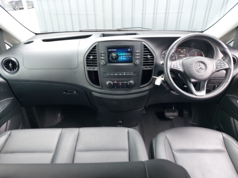 Mercedes-Benz Vito 114 Cdi Pro 9-Seater 9G-tronic KN24XXE White #3