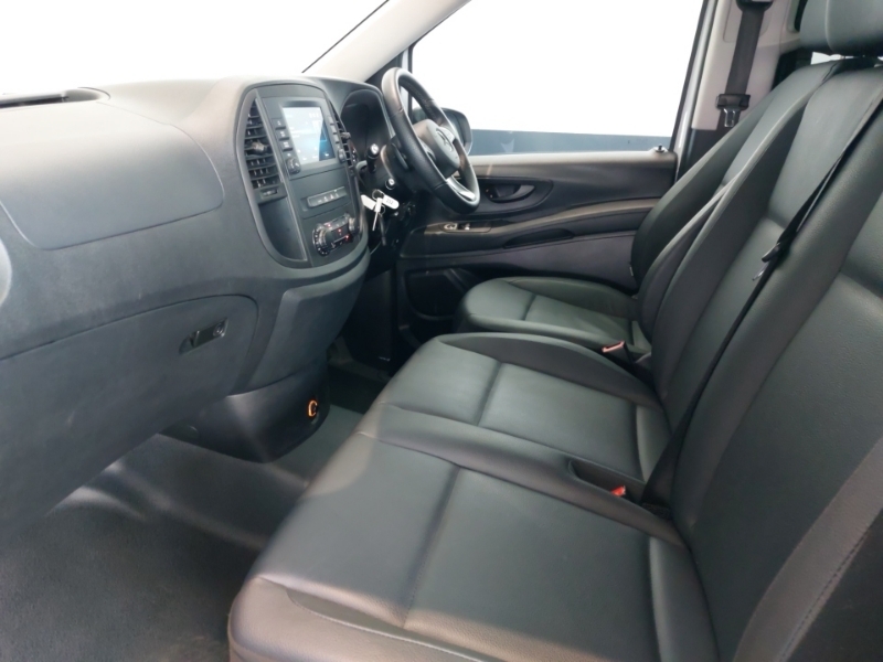 Mercedes-Benz Vito 114 Cdi Pro 9-Seater 9G-tronic KR24NZT White #5