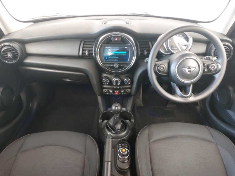 Mini Hatch 1.5 One Classic II Comfortnav Pack DN20MZU White #3
