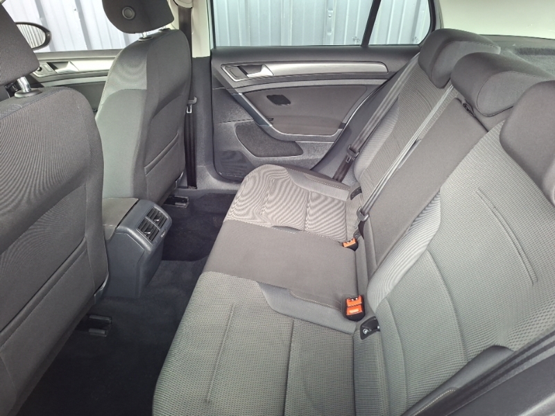 Volkswagen Golf 1.5 Tsi Evo Se Nav Dsg LX68RZU Silver #6