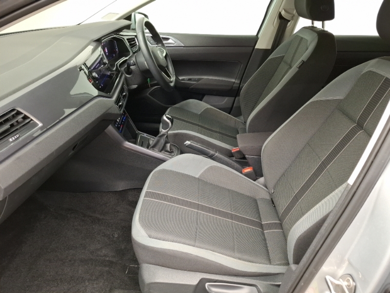 Volkswagen Polo 1.0 Tsi Style SD23LYR Silver #5