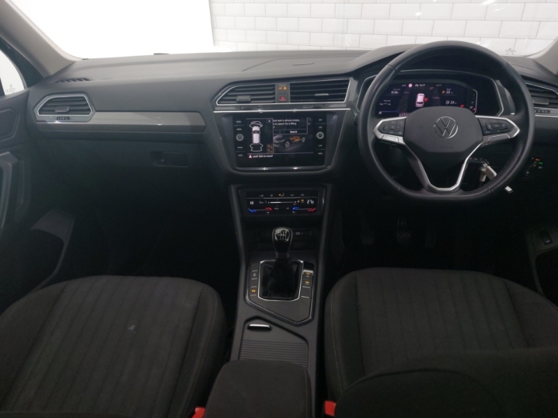 Volkswagen Tiguan Allspace 1.5 Tsi Life Grey #3