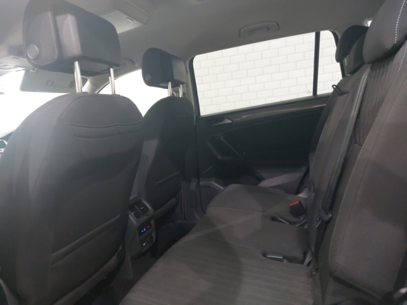 Volkswagen Tiguan Allspace 1.5 Tsi Life Grey #6