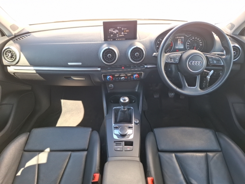 Audi A3 30 Tfsi 116 Sport Black #3