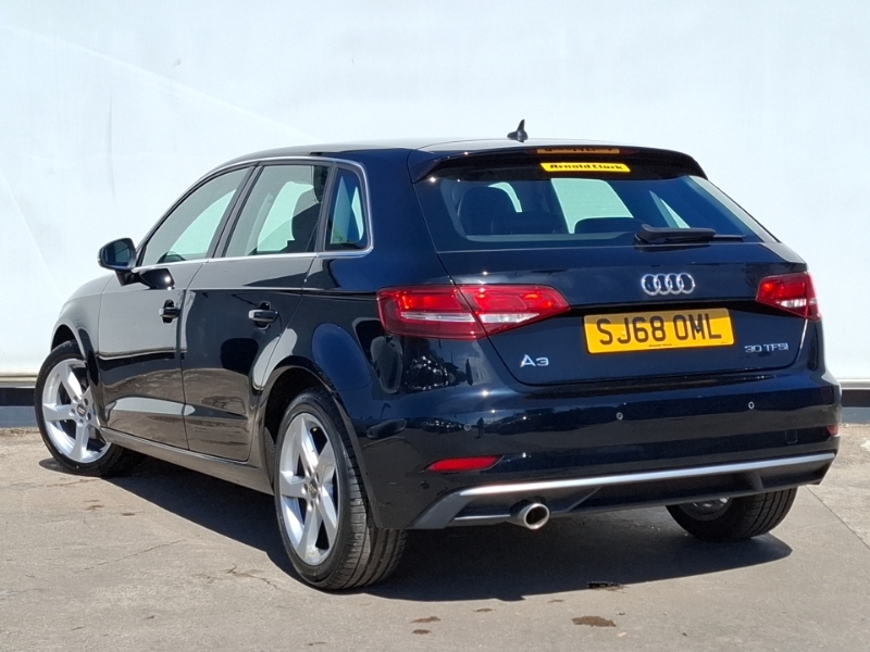 Audi A3 30 Tfsi 116 Sport Black #2