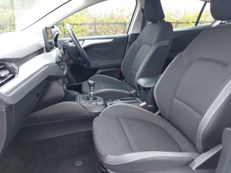 Ford Focus 1.5 Ecoblue 120 Zetec White #5
