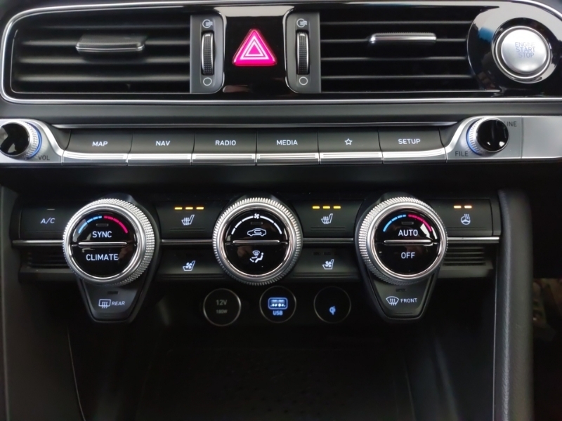 Genesis G70 2L Sport Red #15