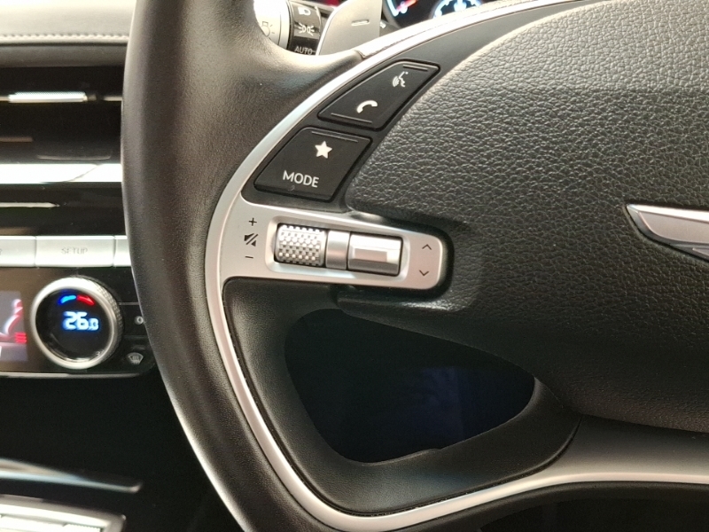 Genesis G80 2.2D Premium Line Black #12