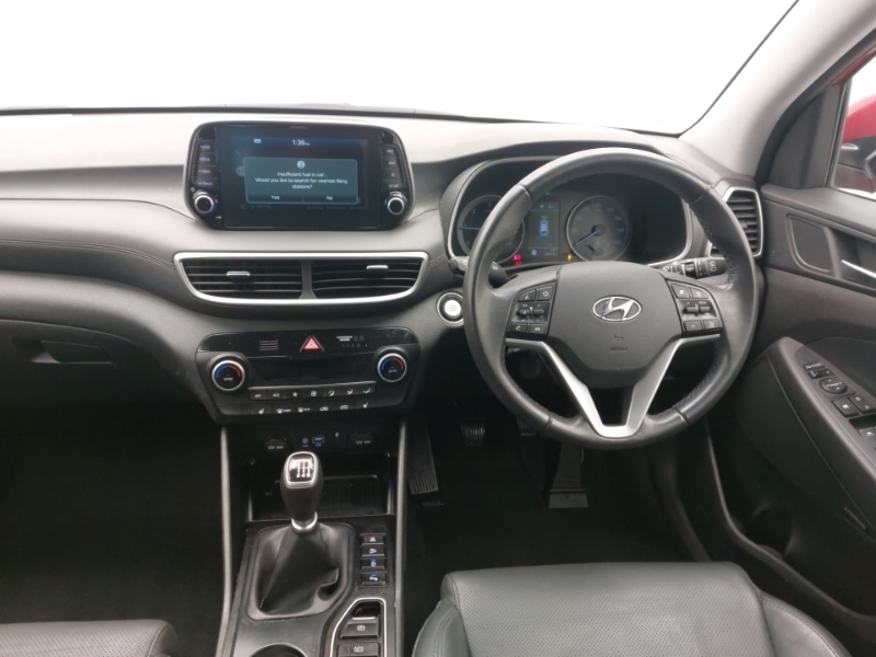 Hyundai Tucson 1.6 Crdi Premium 2Wd SK19TZR Red #3