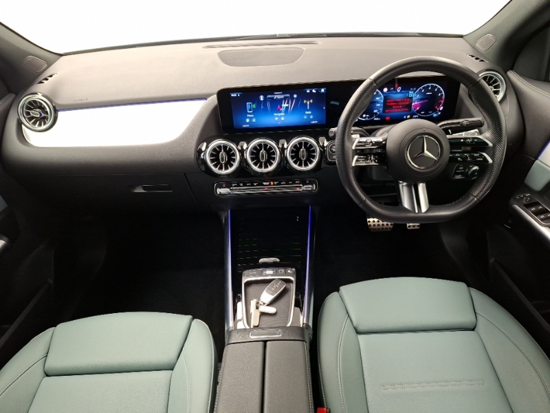 Mercedes-Benz GLA Class Gla 200 Amg Line Premium YK25BRF Black #3