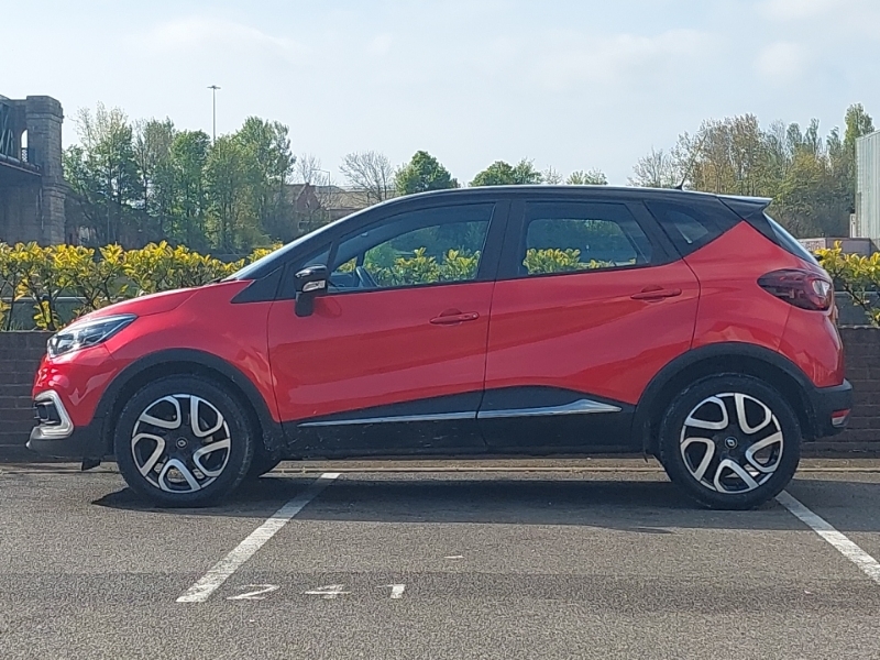 Renault Captur 1.5 Dci 90 Dynamique Nav SD18LZP Red #4
